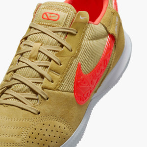 NIKE STREETGATO IC CELESTIAL GOLD/RED