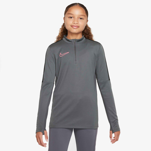 NIKE JR ACADEMY23 DRILL TOP IRON GREY/BLACK/SUNSET PULSE