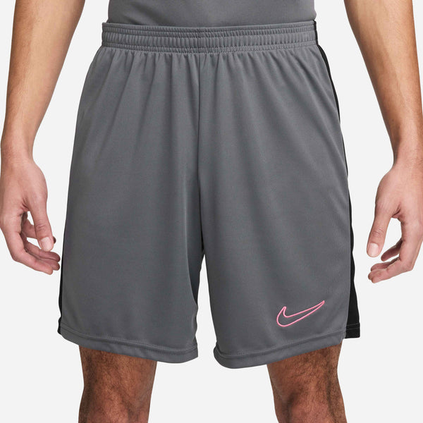 NIKE ACADEMY23 SHORT IRON GREY/BLACK/SUNSET PULSE